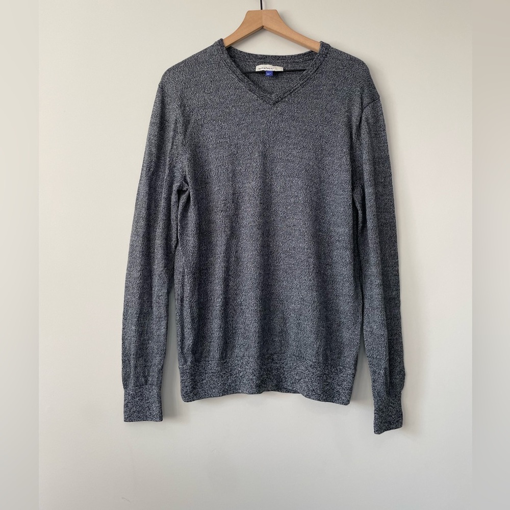 Artefact merino wool V neck pullover sweater large